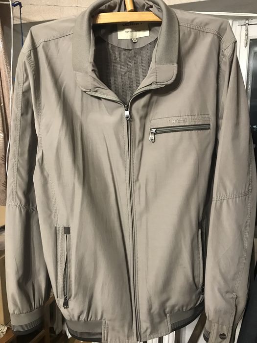 Продам куртку ветровку мужскую демисезонную, размер 54, весна, осень