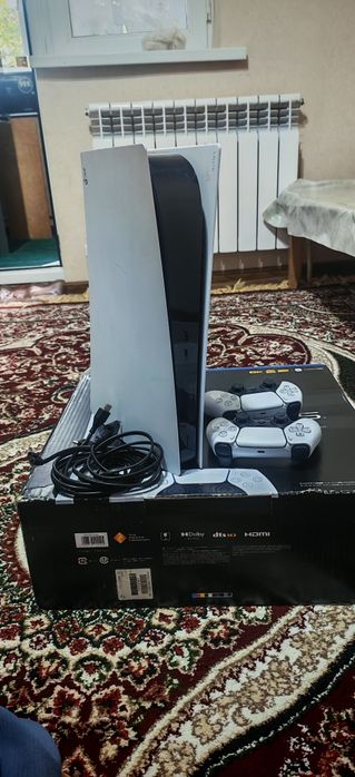 Playstation-5 825 Gb holat zo'r