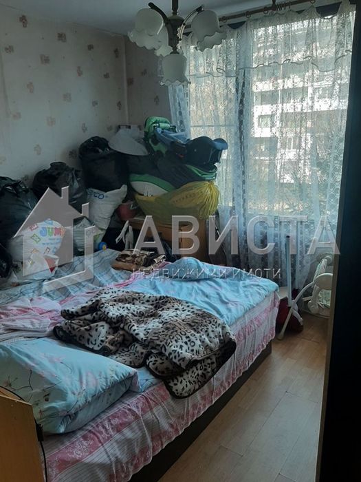 Продава се Тристаен апартамент в София, Хаджи Димитър - 84 кв.м за 2370 €/кв.м - Снимка #2