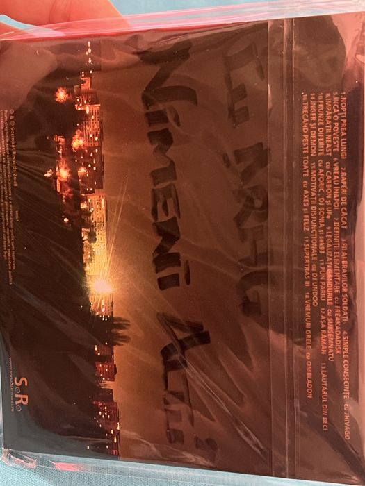 Album original semnat Nimeni Altu’ - Nopti prea lungi