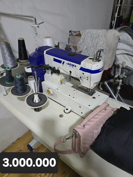 Tikuv mashina sotiladi kam ishlatilgan 3,oy 4oy.