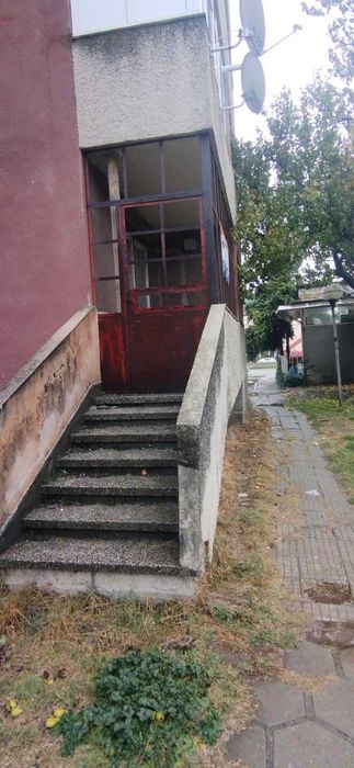 Продава се Тристаен апартамент в Попово - 90 кв.м за 545 €/кв.м - Снимка #17