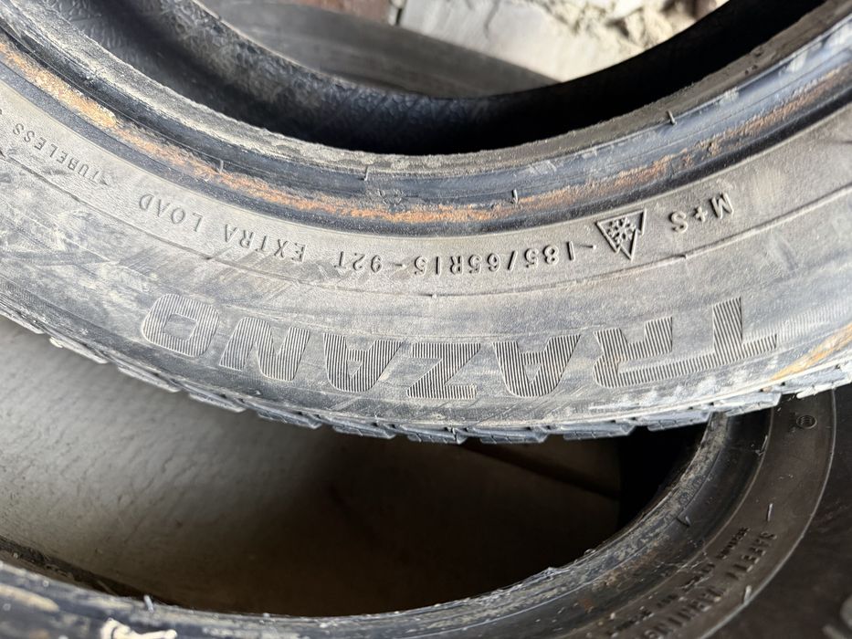 Продам две шины r15 185/65