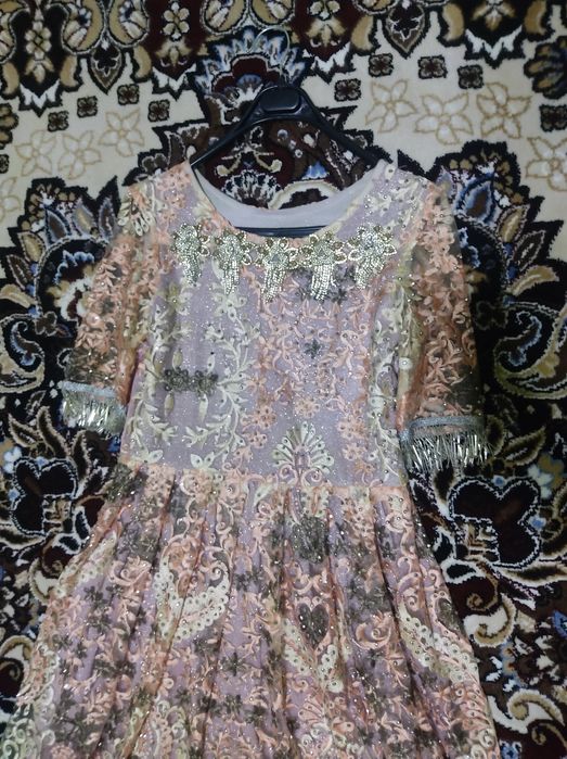 Келинлик куйлаклари сотилади