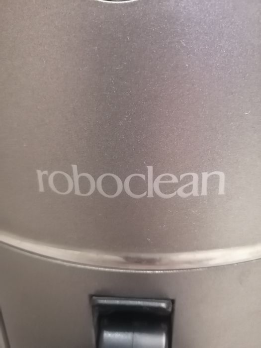 Продаю пылесос Roboclean Splus черно - серебристый.