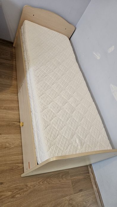 Бебешко легло 3в1 с люлка Bertoni с два дебели хубави матрака