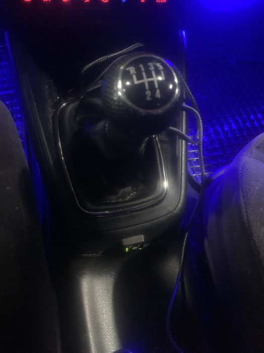 Vand golf 4 gpl+benzina