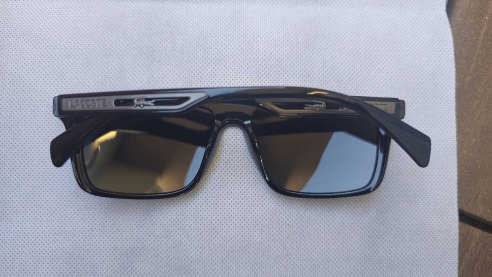 Ochelari de soare Lacoste P991 C1 Polarized.