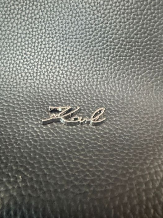 Vind Geanta Karl Lagerfeld