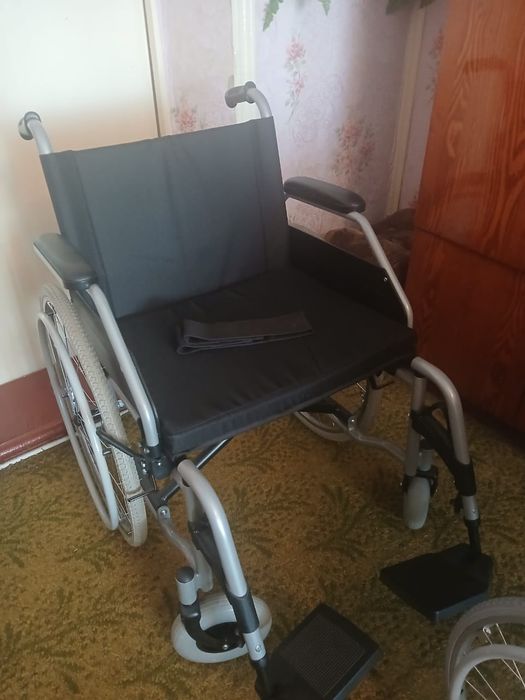 Коляски инвалидные
