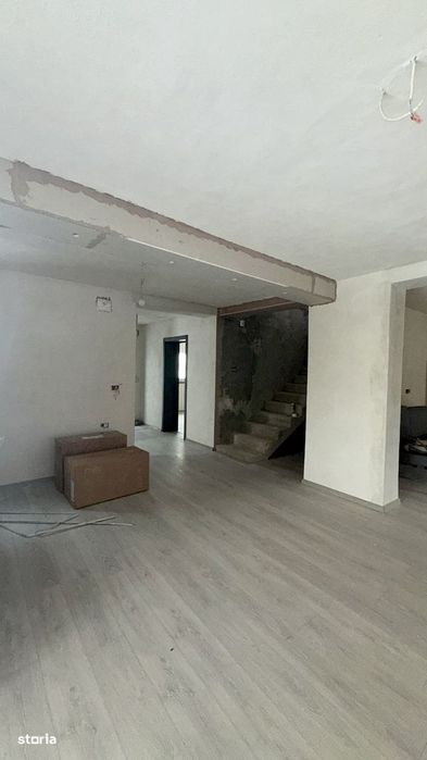 Casa Cu Teren 1200 Mp| Str. Apusului - Copacelu