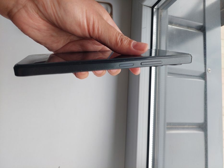 Продаю Редми 13С 256 гб