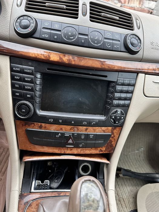 Mercedes W211 E220 CDI ръчка – на части