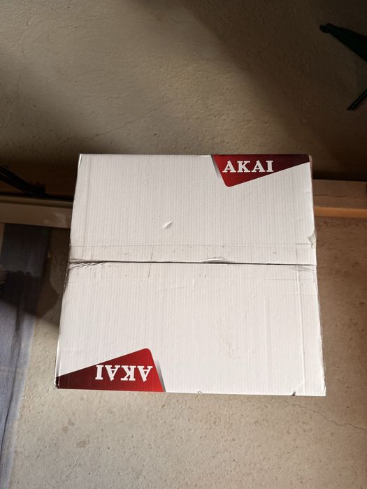 boxa akai abts-x5 noua