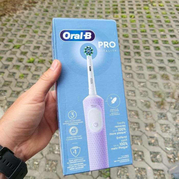 Periuta electrica oral b