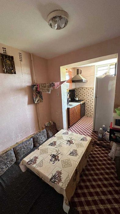 Арзон нархда 3 хонали квартира 3 каватдан сотилади конечка