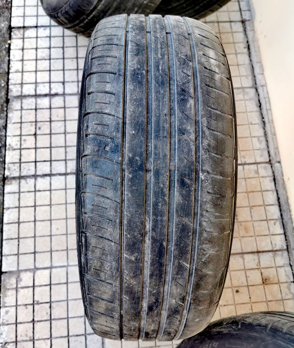 Летни гуми 215/55 R17