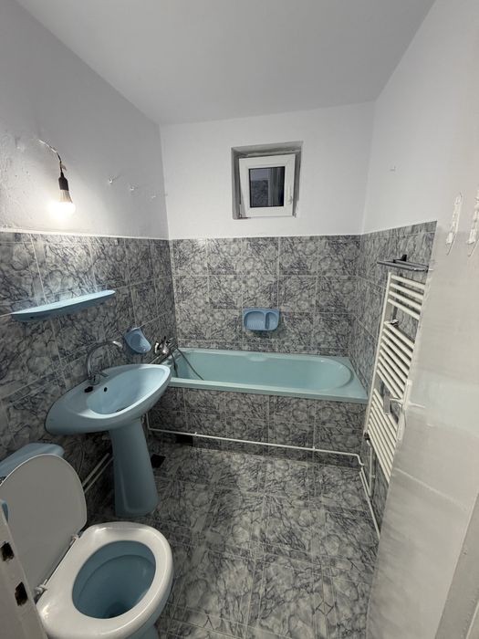 Vând apartament - Lugoj, str. Traian Grozavescu