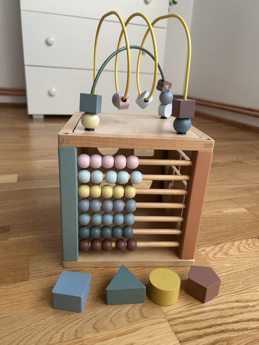 cub educativ ,jucarie din lemn