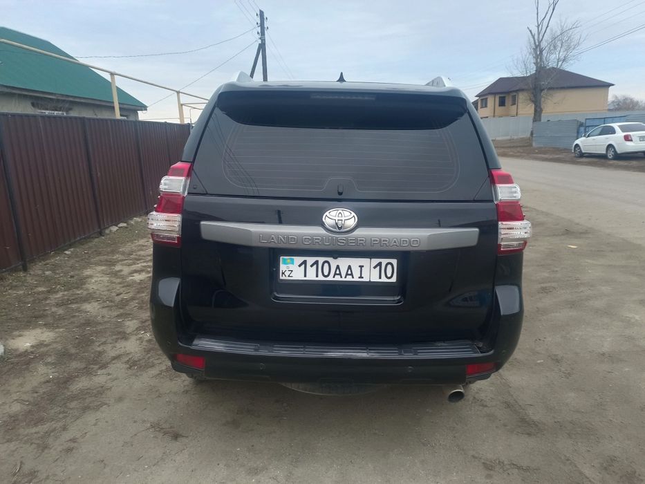 Тоиота прада 150