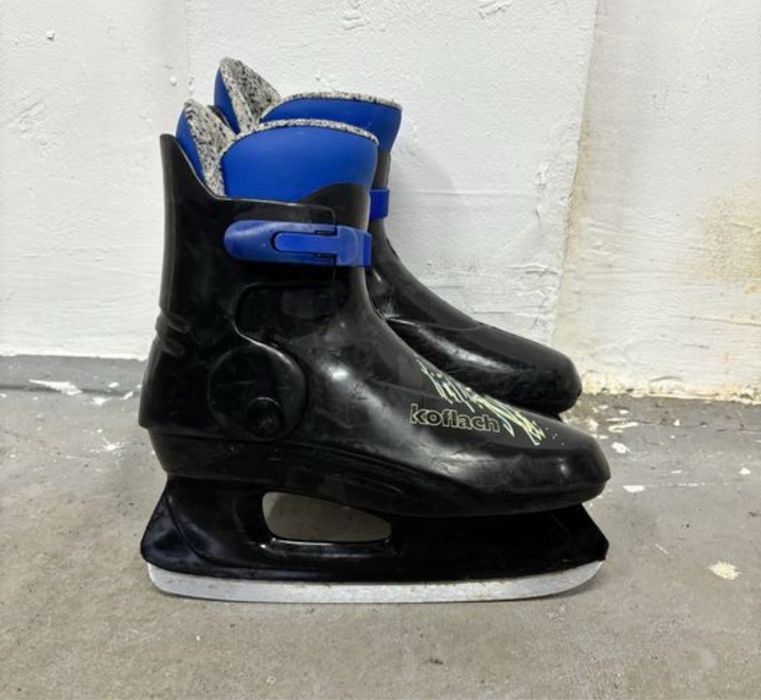 Patine sport gheata nr 40 negru albastru ski schi