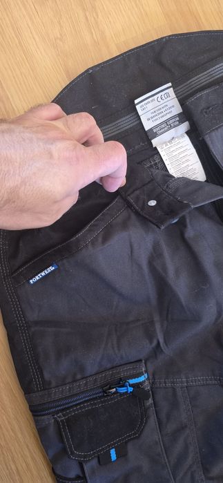 Pantaloni de lucru Portwest SERVICE WX3 T701