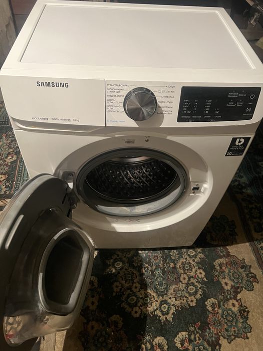 Продам стиральную машину