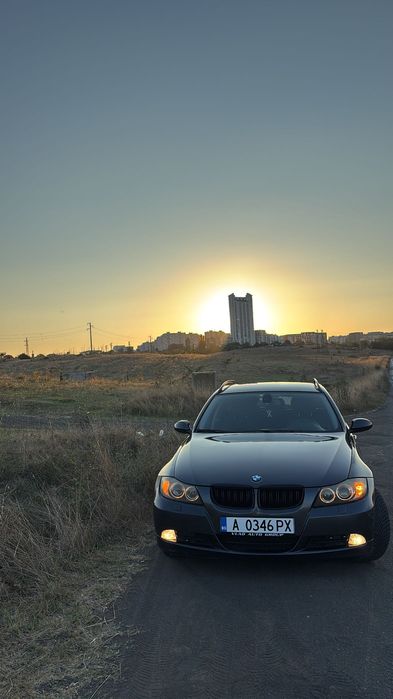 Продавам БМВ Е91 320d 163