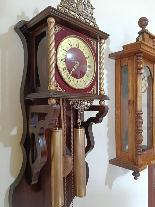 Ceas de perete cu pendul model olandez