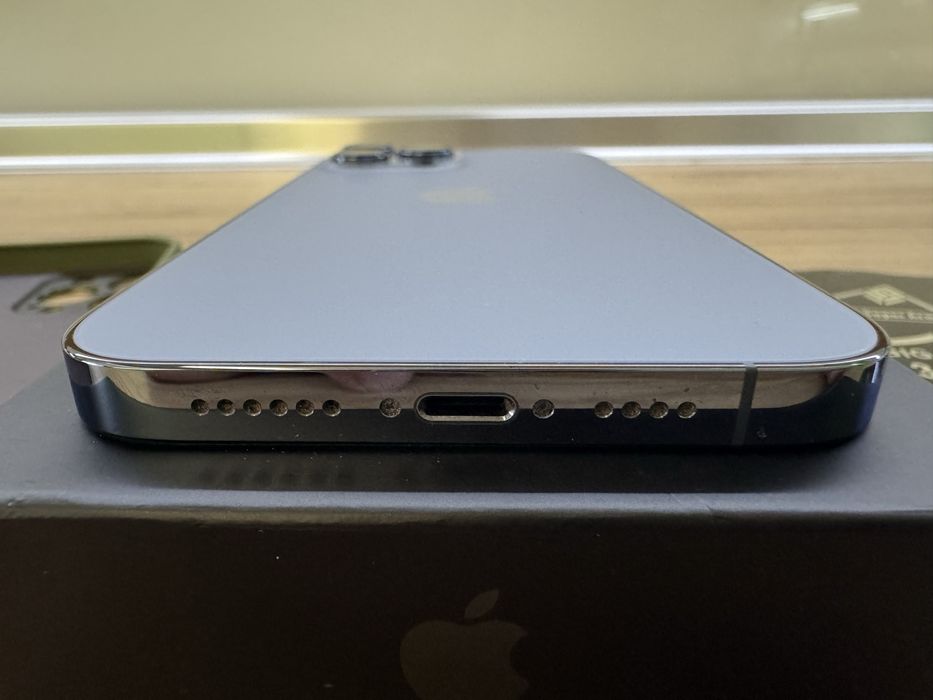 iPhone 13 Pro Max, 256 GB, 100 % Battery