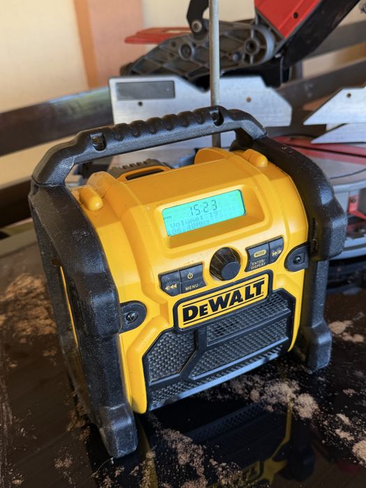 Radio de santier Dewalt in stare foarte buna