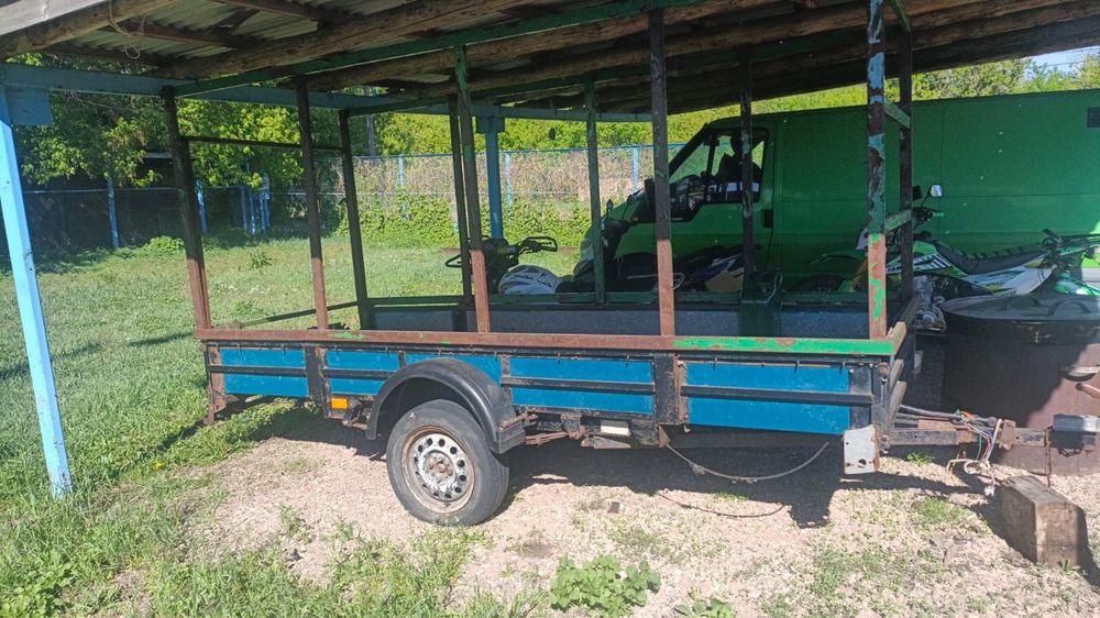 Продам прицеп для снегохода