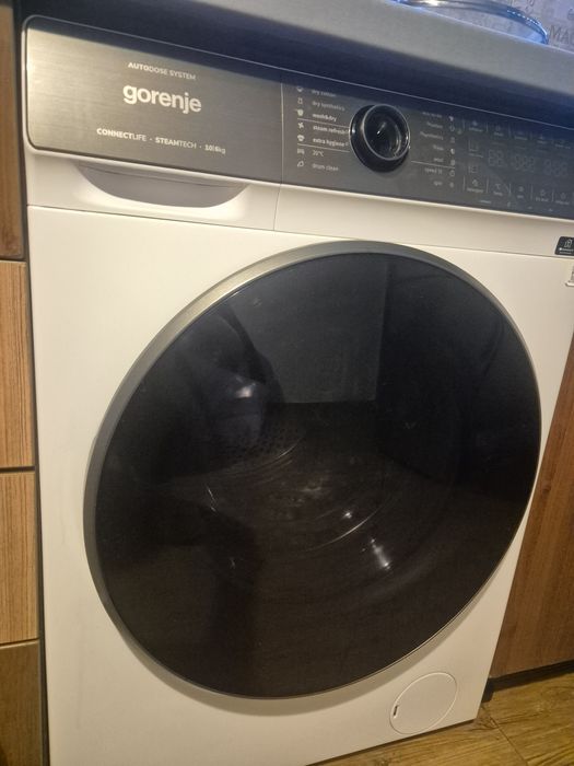 Masina de spalat si uscator Gorenje cu wifi