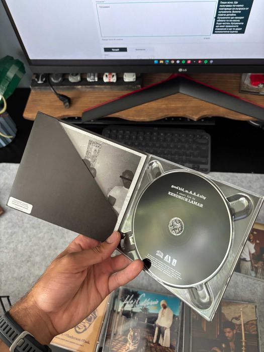Грамофонни плочи VINYL и дискове CD