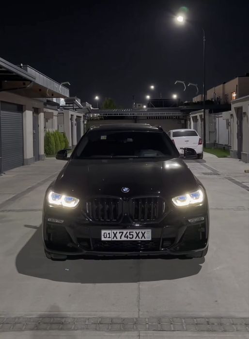 Nasiya savdoga Bmw X6 40i