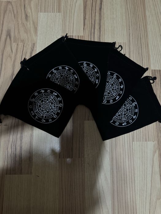 Новые мешочки для карт таро, бархатные с пентограмой