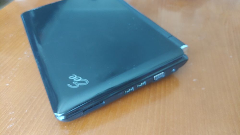 Компютър Asus EEE 1000H 11 инча