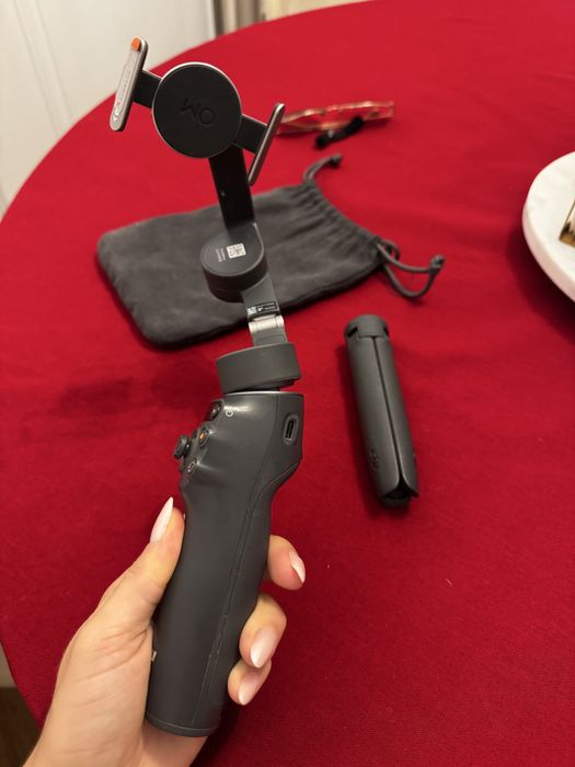 Stabilizator DJI Osmo Mobile 6