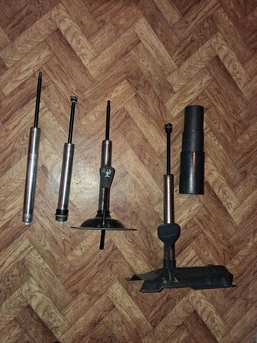 Газлифты для офисного кресла.