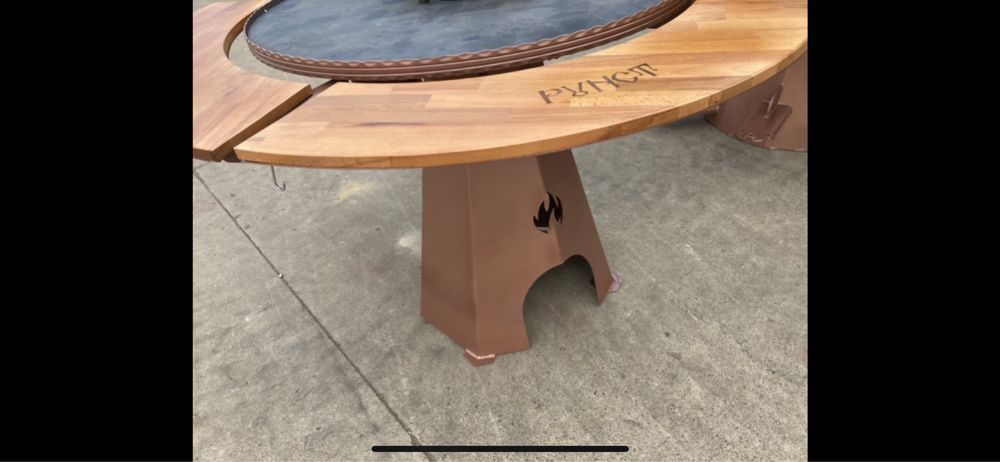 Gratar cu grill si plita + suport ceaun