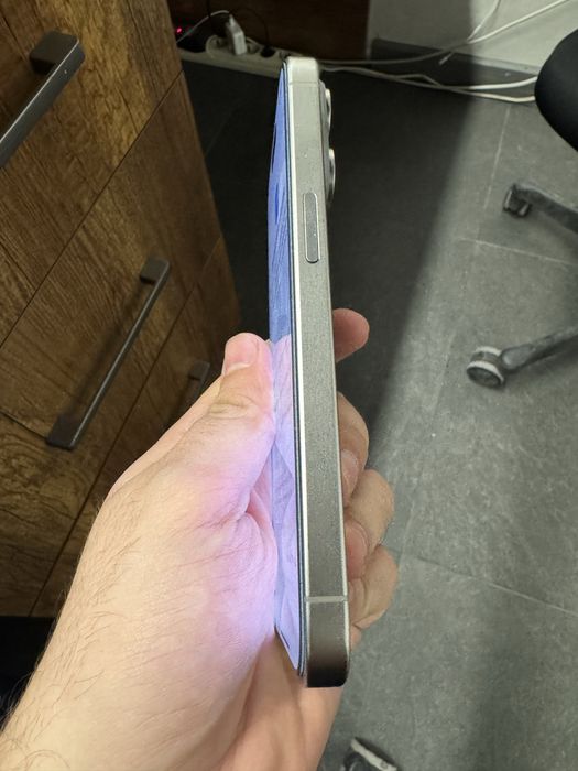 IPhone 15 Pro 256Gb Титан Срочни