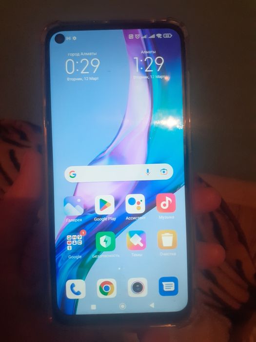 Продам редми 9 внутренний память 64гб