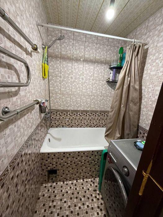 Юнусабад 16 Продается квартира 4/1/5 Улучшенная Планировка