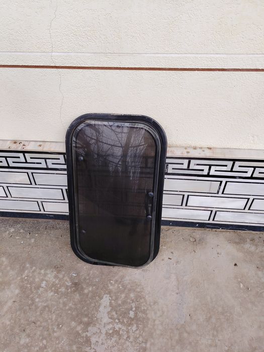 Люк для автомобиле