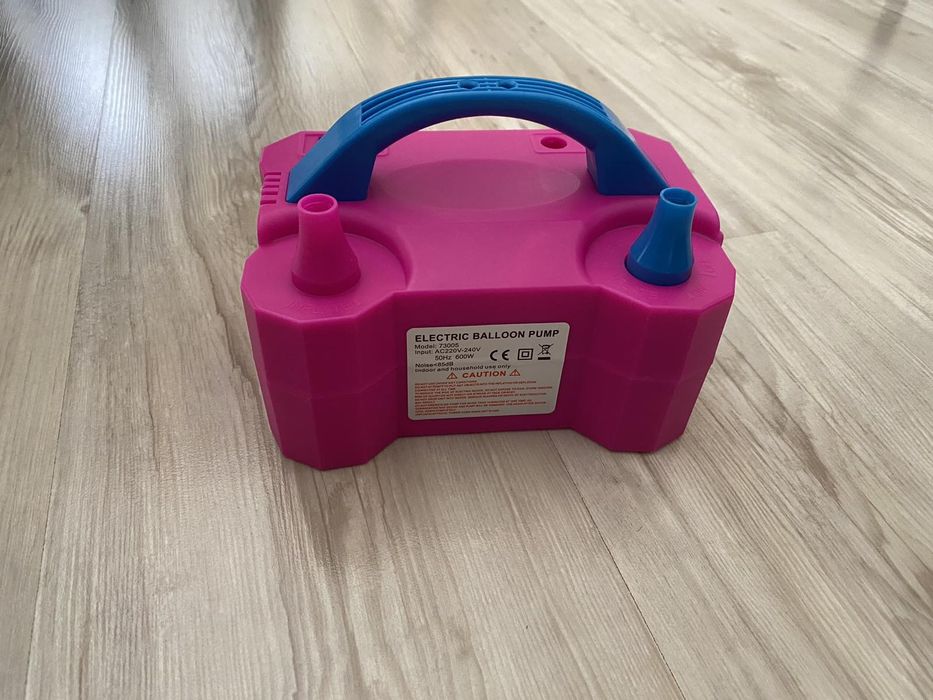 Кръгла метална арка за декорация и помпа за балони