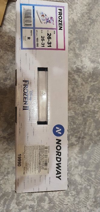 Коньки на девочку