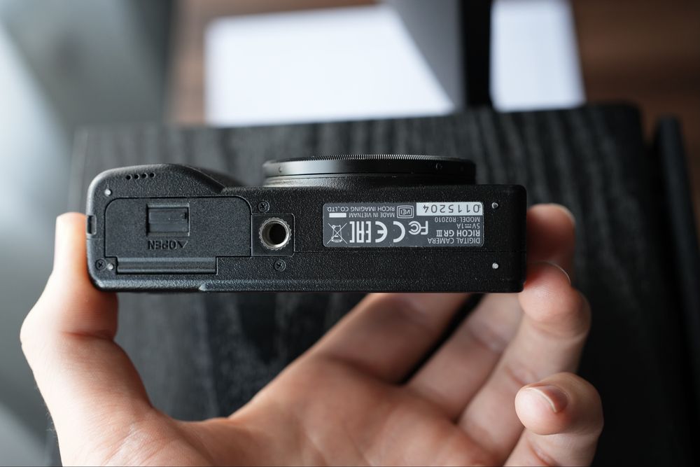 Фото Апарат Ricoh GR III