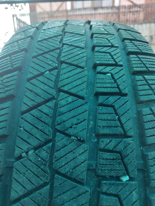Зимняя резина 285/60R18
