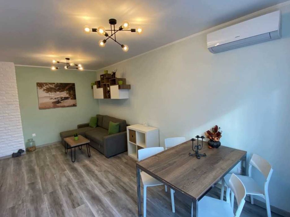 Дава се под наем Двустаен апартамент в София, Център - 55 кв.м за 726.75 € - Снимка #1