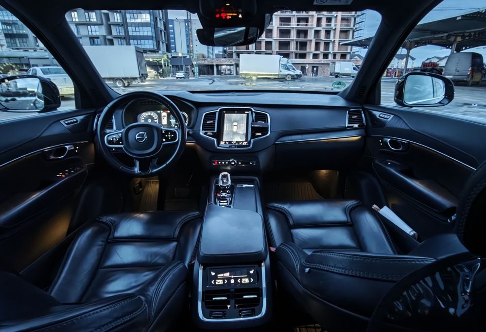 Volvo Xc90 T8 Polestar - 2020 - 7 locuri - 430cp
